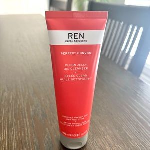 REN Clean Skincare Perfect Canvas Jelly Oil Cleanser, Brand NEW.